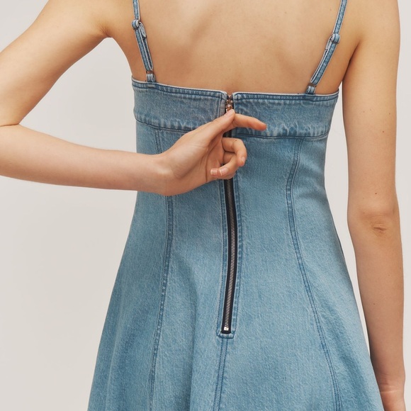 PILCRO SQUARE-NECK SEAMED CHAMBRAY MIDI DRESS Isabel wash - Picture 2 of 12